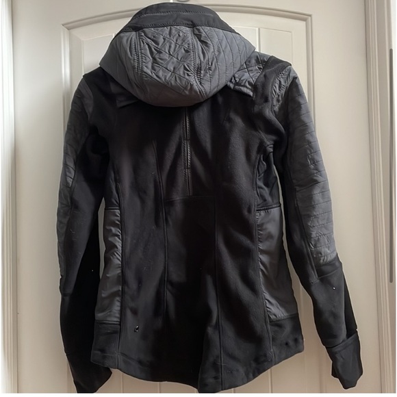 Lululemon fleecy keen jacket - Picture 2 of 3